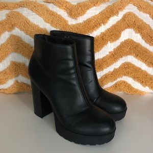 Platform boots